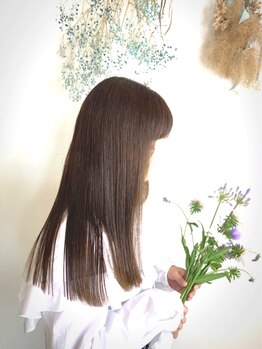 ビューティフルガーデンズ(Beautiful Gardens)の写真/コラーゲンを何層にも入れていく「艶深コラーゲンエステ」が人気☆毛先まで潤いたっぷりのリッチな髪へ♪