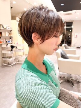シシ 大宮(She 2.) ショートボブマッシショート/前髪/イメチェン/グレージュカラー