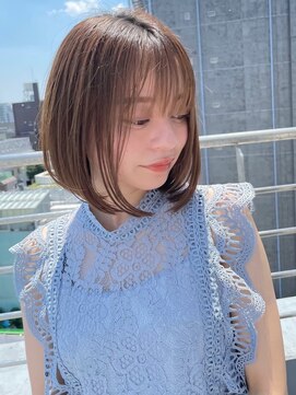 ルームバイシー 新宿(Loom. by Sea) スッキリに見える小顔カット×レイヤー