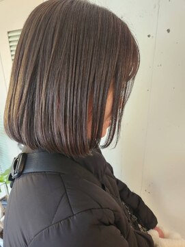 ライズ ヘア ブランド 豊中店(RISE HAIR BRAND) シルバーアッシュボブ