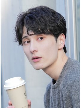 レタッチ バイ フィフス 天神大名(RETOUCH by fifth) 福岡天神ゆるめシャドウパーマメンズマッシュウルフカット緩め