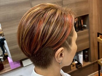 シェルビー 新宿(SHELBe)の写真/エドルカラー,イルミナカラー,ケアブリーチなど…、高品質カラーを豊富にご用意*[新宿/髪質改善/白髪染め]