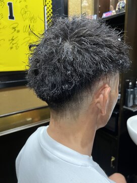 ヒロギンザバーバーショップ 大宮店(HIRO GINZA BARBER SHOP) ツイスパ