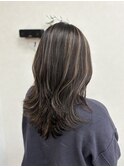 ハイライトカラー　レイヤーカット　ベース暗め