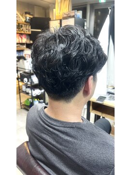 ピークス 西川口東口(PEQSS) ふんわり立体感のショートパーマ