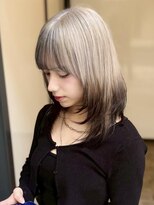 アウラ(AURA)&nbsp;盛岡ダブルカラーブロンドハイトーンミルクティーベージュ韓国