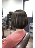 分け目の気になる白髪を白髪ぼかし。