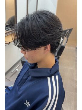 エス 新宿(es.) ニュアンスパーマ/フェザーパーマ〔新宿/メンズ/men's〕