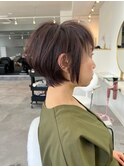 後ろ姿から美しいショートボブ！　元重