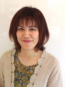 ベラ(Bella) 誰からも愛されるフェミニンスタイル