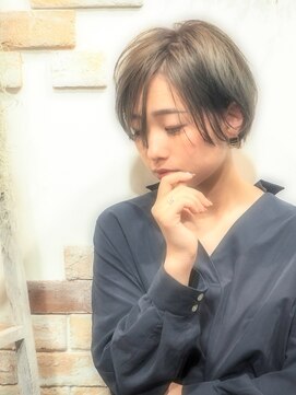 アルティノ ヘアガーデン(altino HAIR GARDEN) シースルー×うざハング☆グレージュショート【altino 国分寺】