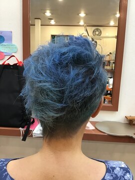 サカエ美容室 アシンメトリー＋Wカラー