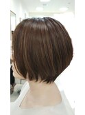 ショートボブ