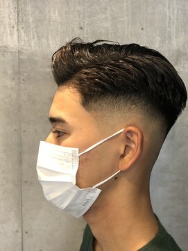 グッドプレイスアンドシング(Good Place&thing) メンズ刈り上げ七三分けサイドパートスキンフェードバーバー