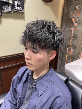 ヒロギンザ 八重洲店(HIRO GINZA) 今期流行りのツイストパーマ♪／日本橋／理容室