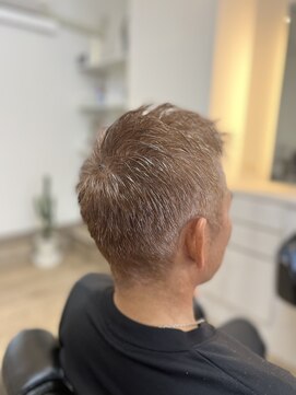 アーサー(ARTHUR) ツンツンショート