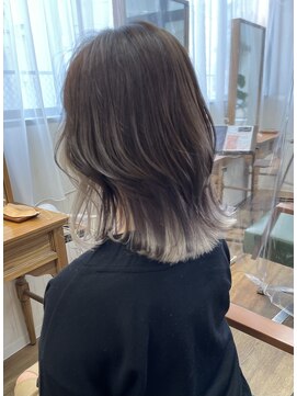 アンダーバーホワイトモデ 河内長野(_WHITE mode) ◎インナーカラープラチナホワイトレイヤーカット20代30代大人