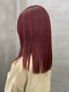 ソーコ 渋谷(SOCO) カシスレッドボルドーカラーチェリーレッド顔まわりレイヤー