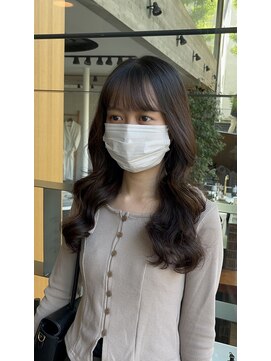 アメリ バイ アピッシュ(Amelie by apish) ヨシンモリパーマ/韓国風パーマ