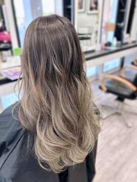 フレンズ 平岡店(friend's) 札幌 デザインカラー fujiya