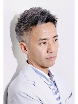 ラヴィ ニュー 両国店(LAVIE NEW) 大人爽やかビジネスショートアップバンクフェード20代30代