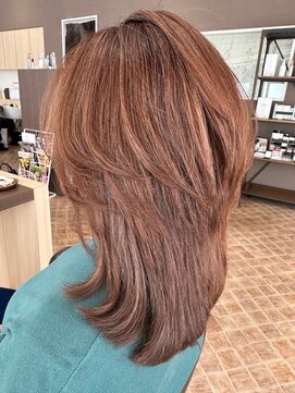 クララ ヒタチナカ(CLALA Hitachinaka) 大人の丸みレイヤースタイル