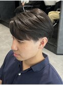 毛流れセンターパート/刈り上げセンターパート