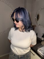 チャプター 問屋町(chapter)&nbsp;ケアブリーチラベンダーブルーカラーミディアム顔まわりレイヤー