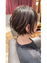 ボニークチュール(BONNY COUTURE) ミニボブレイヤー/大人ショート/ショートボブ/大人ボブ/40代
