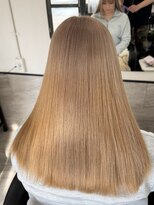 アルトラ(ALTLA)&nbsp;暖色ミルクティーベージュカラー