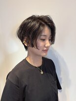 イコル(ikoru) くせ毛ショートハンサムショートグレージュ暗髪ショート