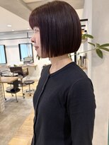 エミス バイ メルト 吉祥寺(emis by melt)&nbsp;【吉田】切りっぱなしボブ深みカラー暖色カシスレッド吉祥寺束感