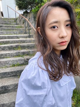 ヘアープレイス ヴィブ(hair place VIVE) 大人可愛いニュアンスWAVE / バレイヤージュ　アッシュベージュ