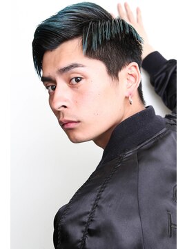 ルックグッドストア(LOOK GOOD STORE) 刈り上げショート韓国マッシュセンターパートフェードバーバー