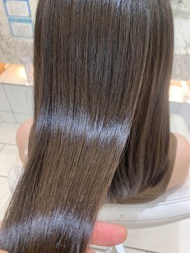 エクリフルール(equri fleur) 【目黒】20代 30代 40代 髪質改善LINKトリートメント