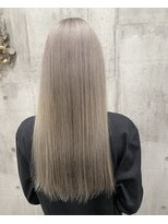 ビスポーク(BESPOKE)&nbsp;透明感抜群♪ダブルカラーブリーチホワイト系ハイトーンカラー