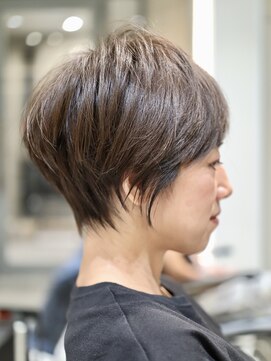 ヘア デザイン リスク(HAIR DESIGN RISK) 【RISK高橋勇太】20代30代40代の綺麗めナチュラルショート