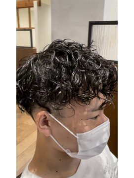 ゼノンユニガイ(ZENON uni GUY) 刈り上げマッシュ×スパイラルパーマ