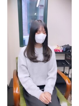 エミタス 三年坂(Emitas) 色気のあるナチュラル韓国ヘア【20代おすすめヘア】