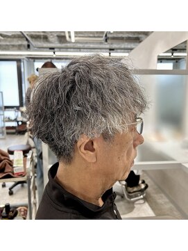 キートス(Kiitos) 【ツイストスパイラルパーマ】トウマ