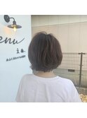 外ハネショートボブ