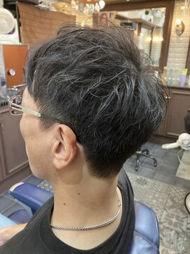 ルピナス 中田(Lupinus) フォーマル刈り上げ