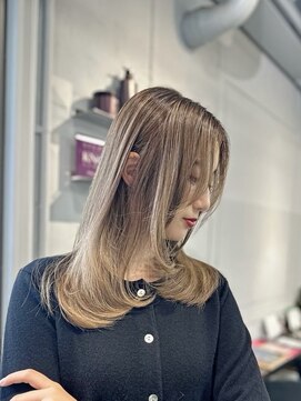 エクラート ミリア 船橋(ECLART milia) ラテカラーで叶えるツヤ髪ストレート