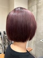 ヘアーアンドメイク ファット(Hair&Make PHAT)&nbsp;レッドパープルカラーマニッシュ透明感小顔丸み20代30代
