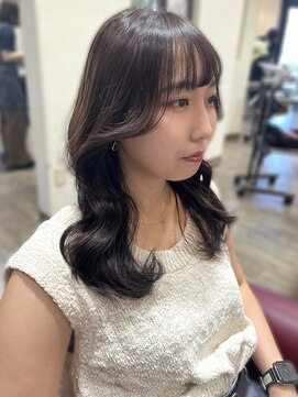 ヘアー アンド ビューティー リル(rille) 【工藤雄大】くびれるレイヤーカット×透明感グレージュ