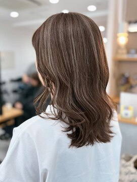 ナウアズ(now as.) 透明感アッシュベージュハイライトカラー【樋富】【明石】