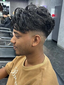 ゼノ 海老名(XENO) シャドウパーマ/フェザーパーマ/ツイストパーマ/波巻きパーマ