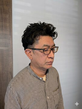 ワンワンオー バーバーショップ コンチネンタル(@110 BARBER SHOP continental) アップバングパーマ