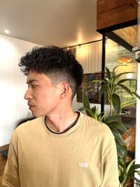 サンディーズ(Sandees)&nbsp;ナチュラルフェードショートスパイラルパーマ