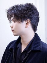 アーリー(Ali'i)&nbsp;センターパート/毛流れパーマ/フェザーショート